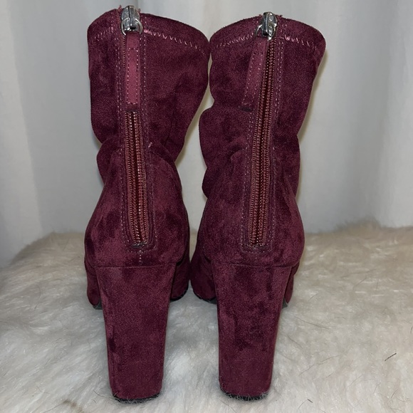 Steve Madden Suede Burgundy Booties - Picture 3 of 4
